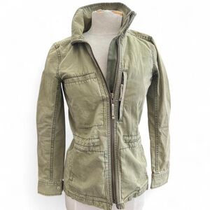 Madewell Fleet Army Green Fleet Jacket
Size XS